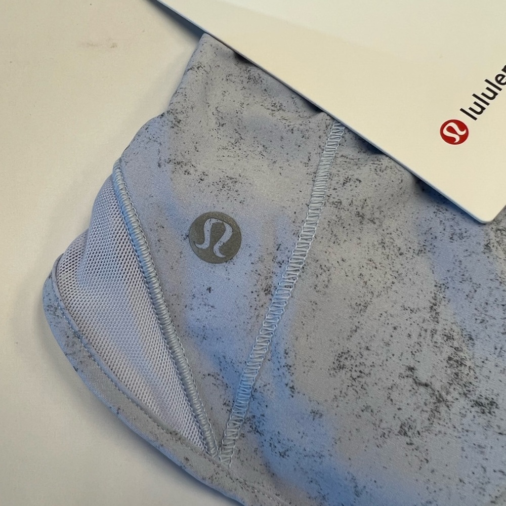 🍋 Lululemon 🍋 Hotty Hot HR Shorts 2.5” inseam Gravel Dust Pastel Blue - Picture 11 of 11